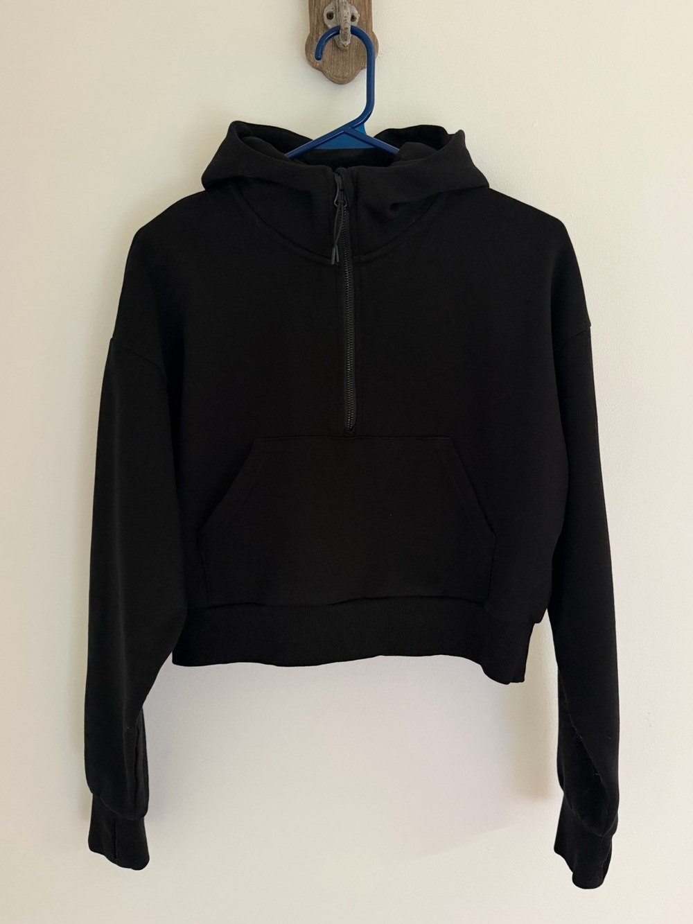 Cocoburry Black Cropped Half Zip Hoodie Size Small